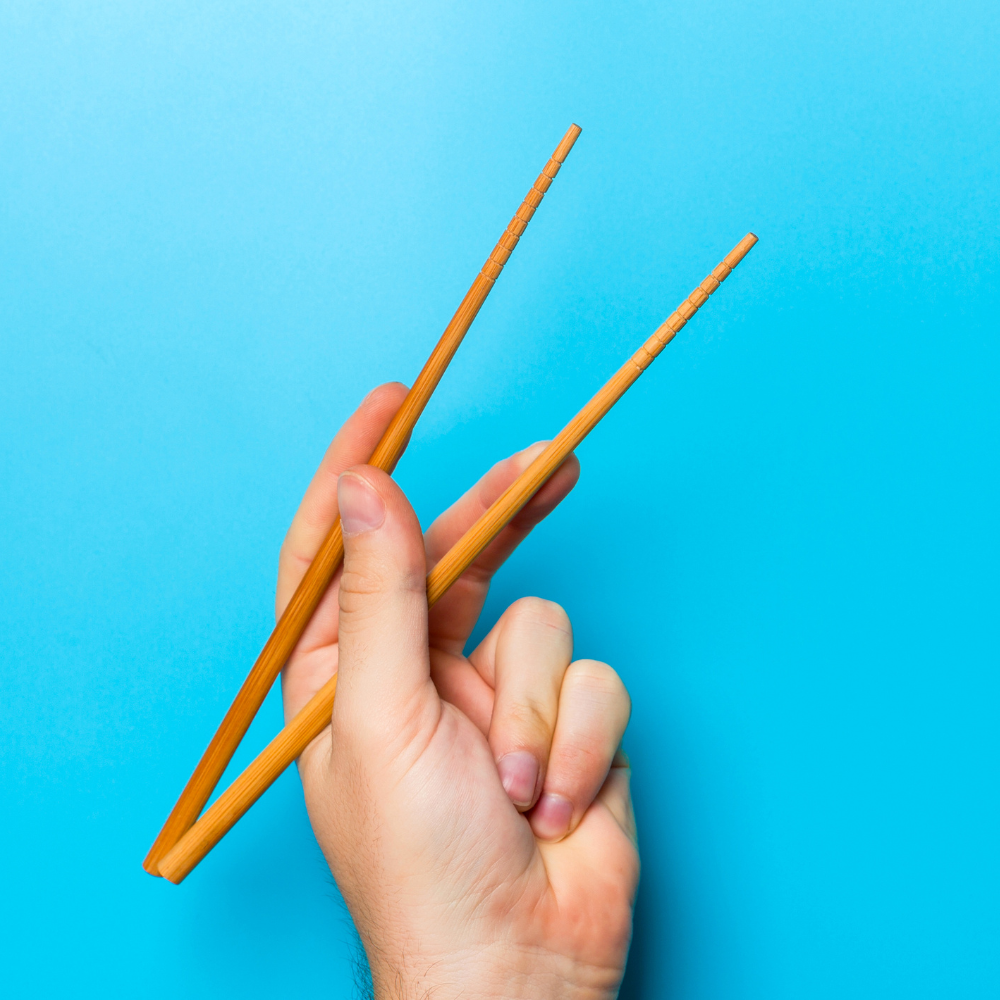 How to Use Chopsticks for Beginners: Easy 5 Minute Step by Step Guide to Mastering the Art